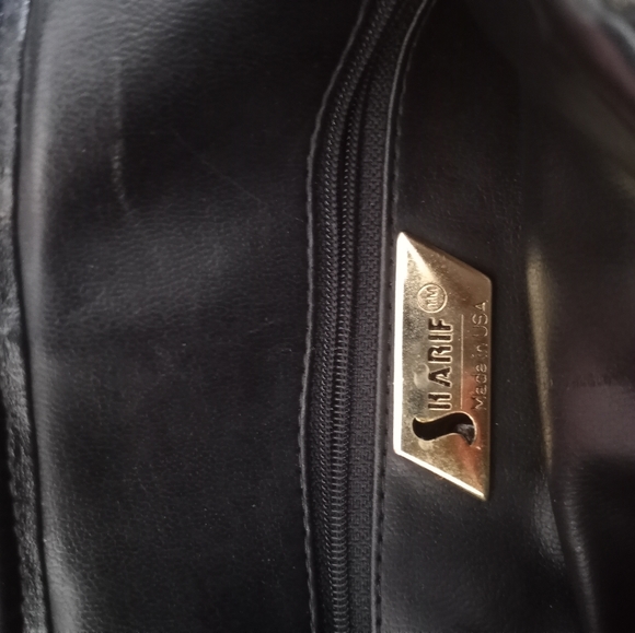 Sharif - Picture 4 of 4